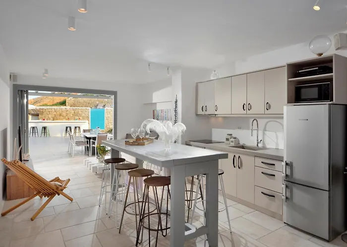 Sapphire By Blanco * Megali Ammos (Mykonos)